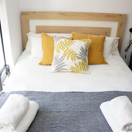 Barcelona Cozy Apartment L'Hospitalet de Llobregat Luaran gambar